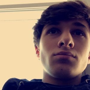 Meet your Posher, Lucas